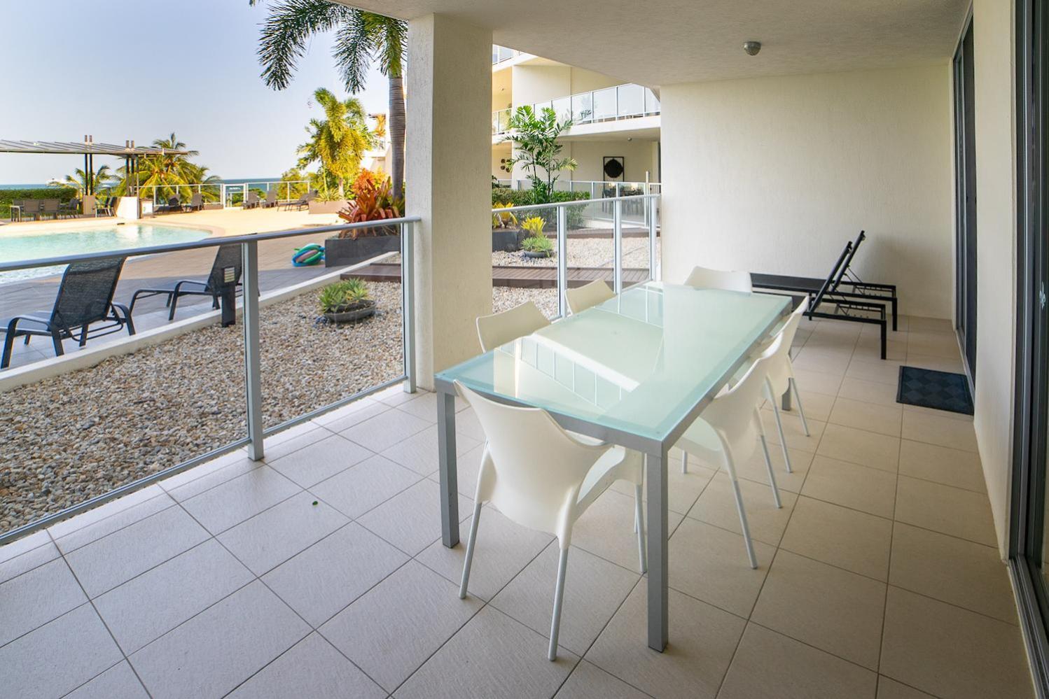 Vue Apartments Trinity Beach Exterior foto